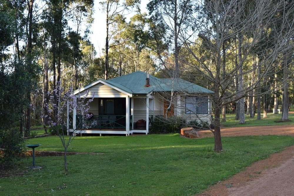 Bushy Lake Chalets Margaret River Exteriör bild