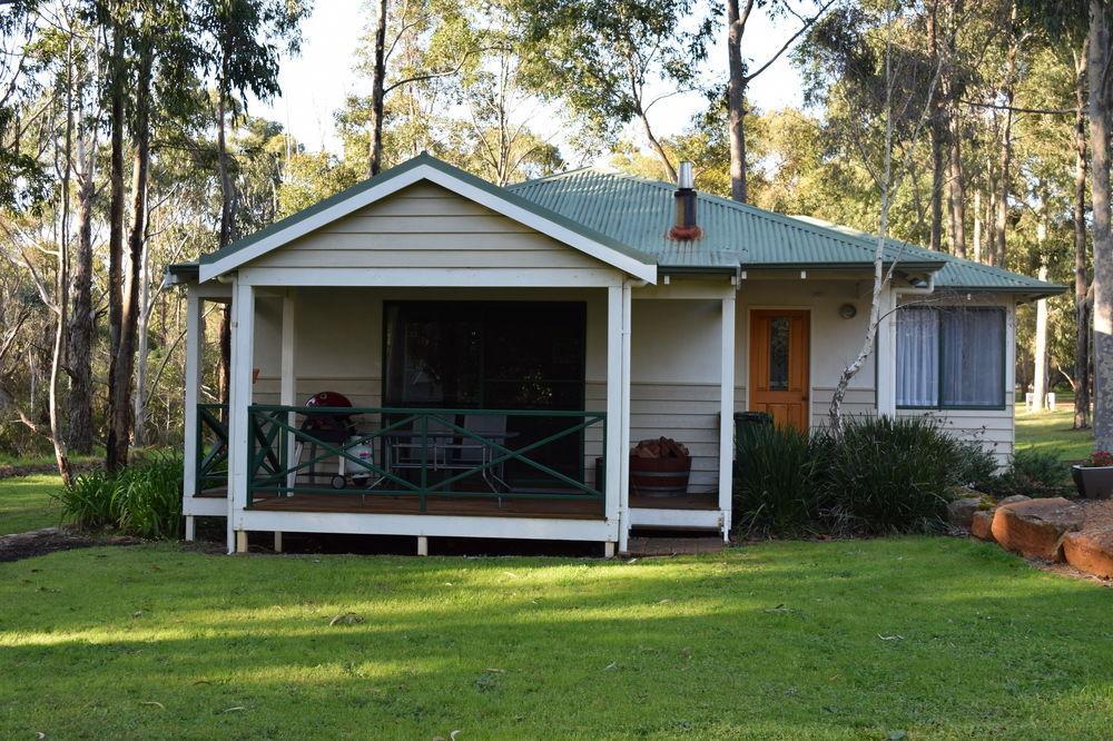 Bushy Lake Chalets Margaret River Exteriör bild