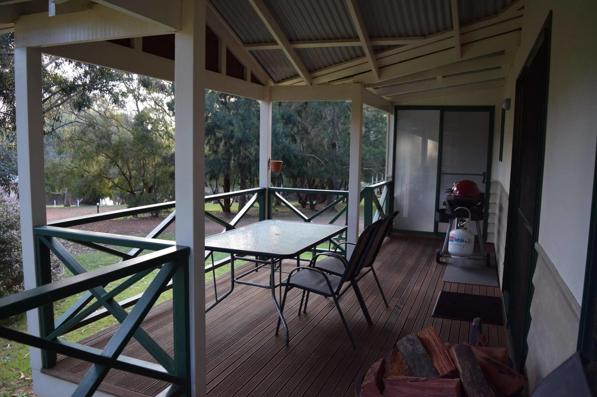 Bushy Lake Chalets Margaret River Exteriör bild
